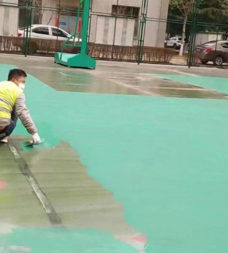 马鞍山球场地面翻新